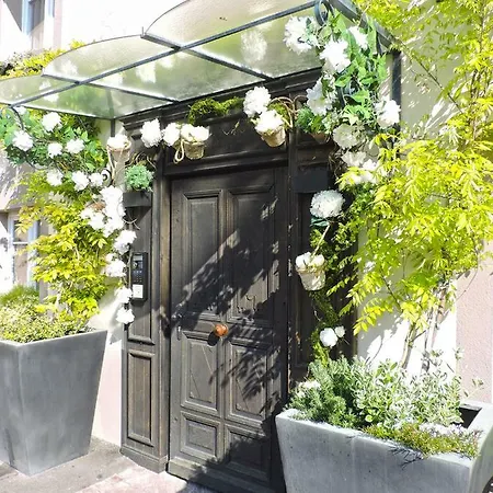 Les De Louise Pensjonat